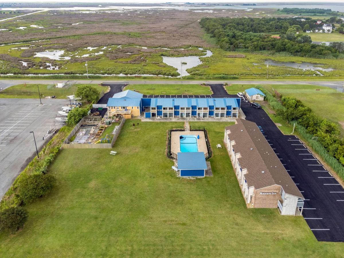 Rodeway Inn At Somers Cove Marina Crisfield Esterno foto